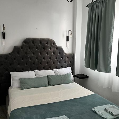 Apartament Mila Deluxe Peraía Zewnętrze zdjęcie